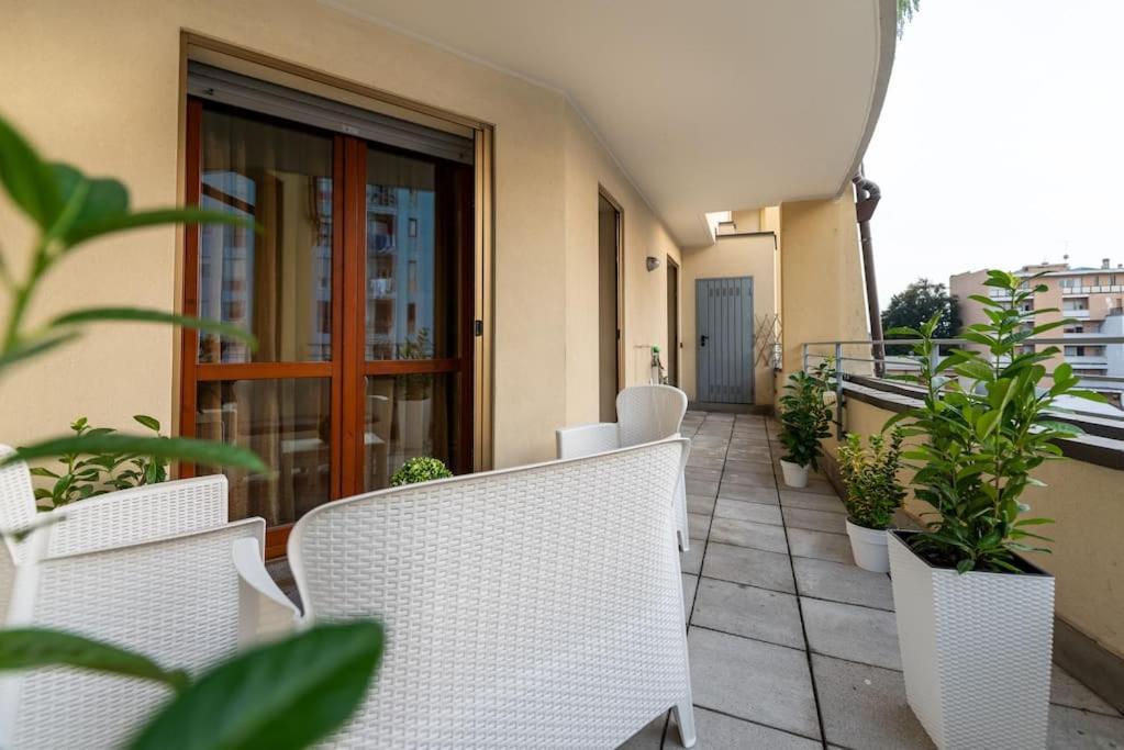 Attico Vicino Milano, Mxp, Rho Fiera Apartment Бусто Арсицио Екстериор снимка